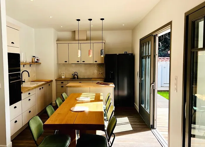 Romaline - Pereire - Piscine Chauffee Villa *